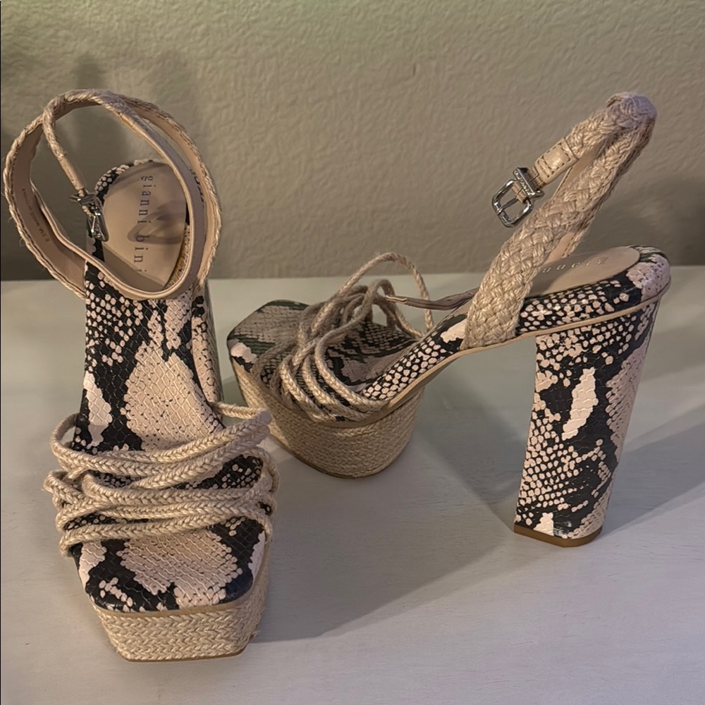 Gianni Bini Black and White Heels with Sculpted Design